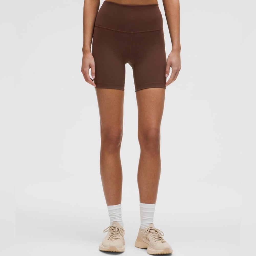 Lululemon NWT Wunder Train High Rise Short 6” - Lava Cake
